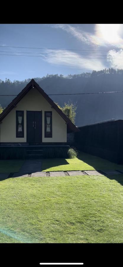 Ferienwohnung Semadi Mountview Baturaja  Exterior foto